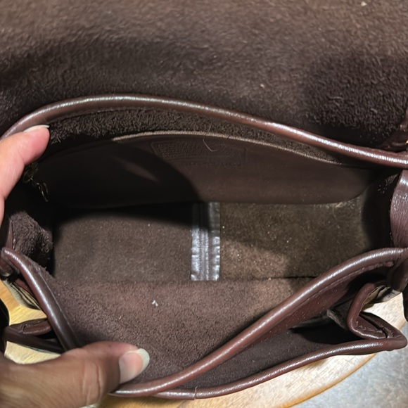 Vintage Coach Legacy Trail Bag in Mahogany Brown - Picture 10 of 14